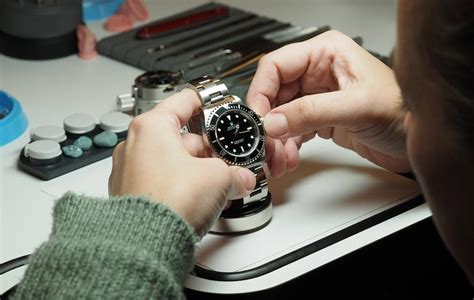 hoe herken je een rolex|is een Rolex echt of nep.